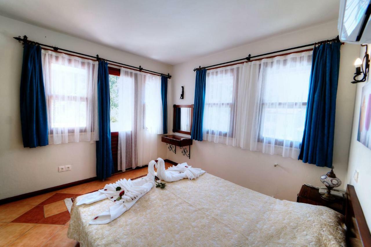 Hotel Forest Gate Гьоджек Екстер'єр фото