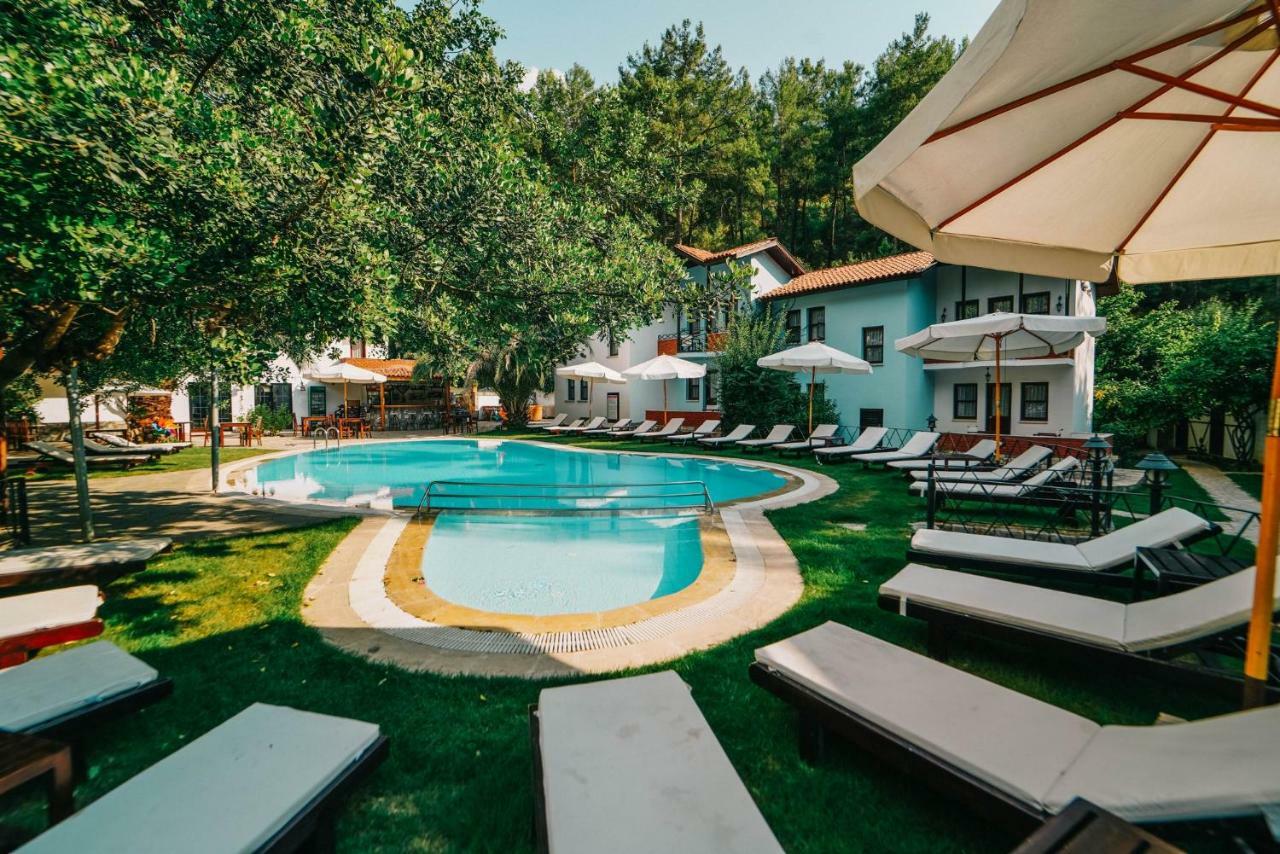 Hotel Forest Gate Гьоджек Екстер'єр фото